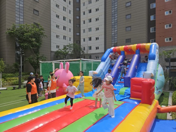 2f7def369c685ab856388cb25bef0eaf_1749776